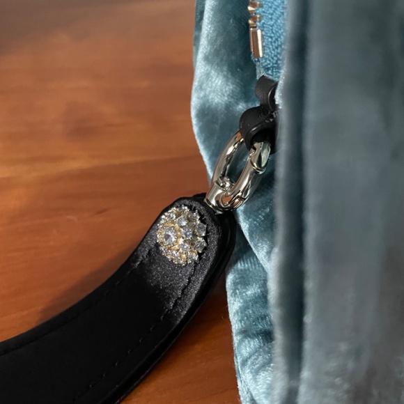 Kate Spade Velvety/Velour Clutch/Crossbody - Picture 4 of 4